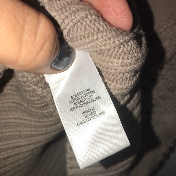 BCBGeneration V-Neck Hoodie Sweater XS - Picture 4 of 6